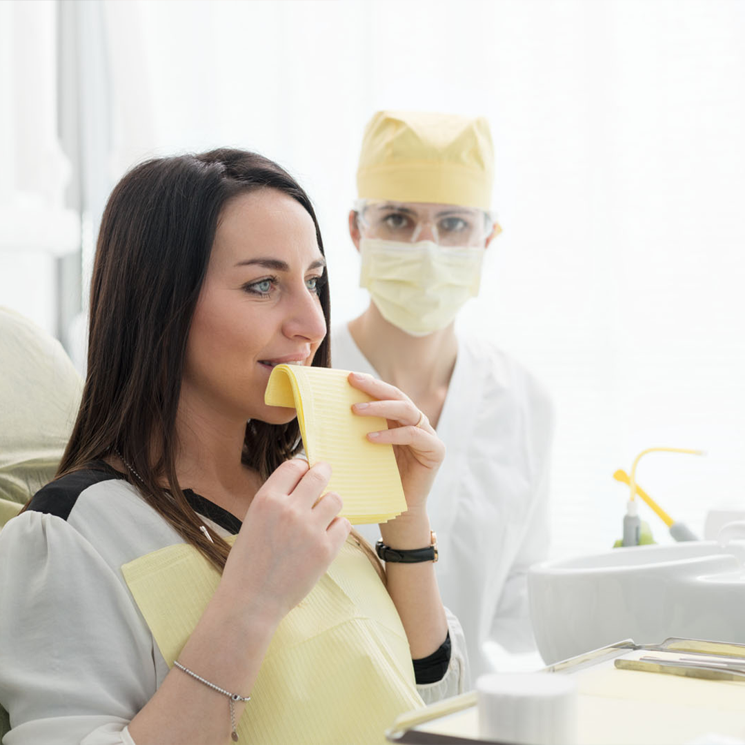 Serviettes médicale de protection - pour soins dentaires et esthétiques